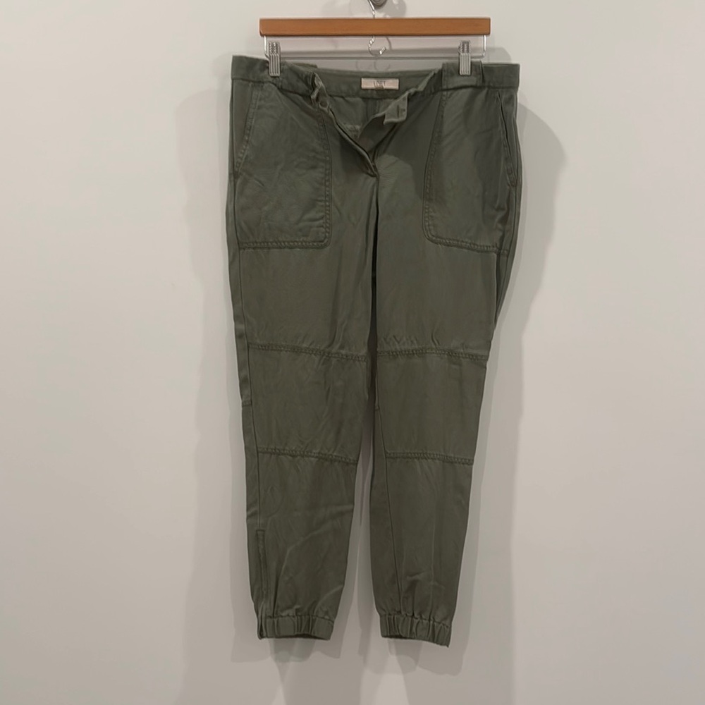 LOFT Green Pants with Elastic Cuffs